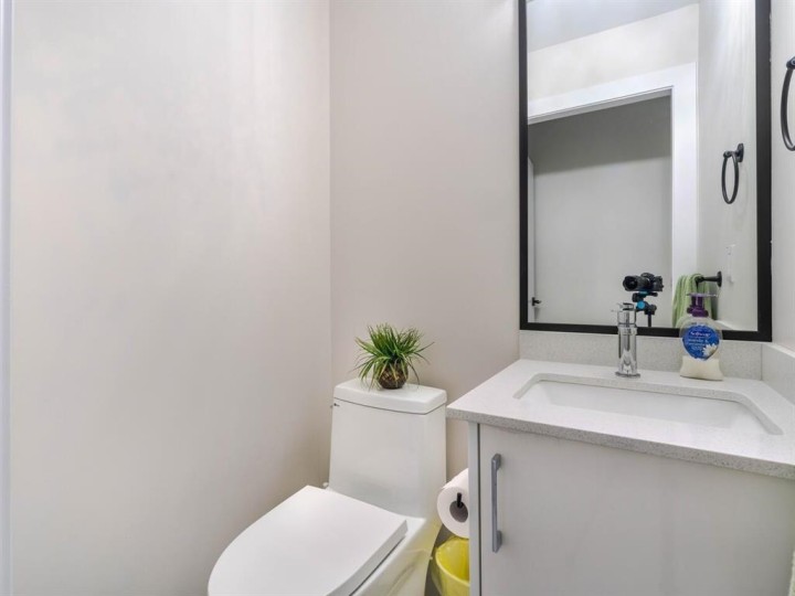 Photo 17 at 1 - 6358 Windsor Street, Fraser VE, Vancouver East