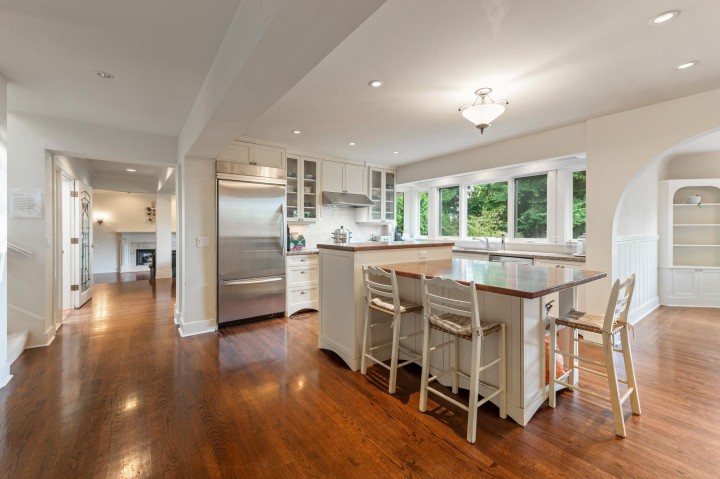 Photo 18 at 1340 Palmerston Avenue, Ambleside, West Vancouver