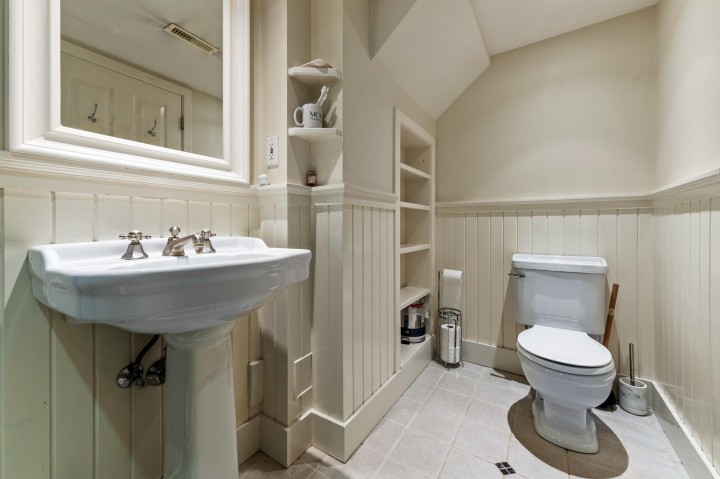 Photo 31 at 1340 Palmerston Avenue, Ambleside, West Vancouver