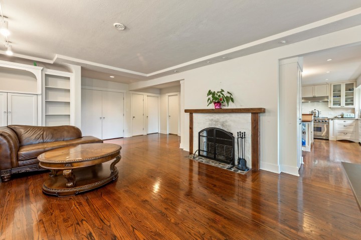 Photo 4 at 1340 Palmerston Avenue, Ambleside, West Vancouver