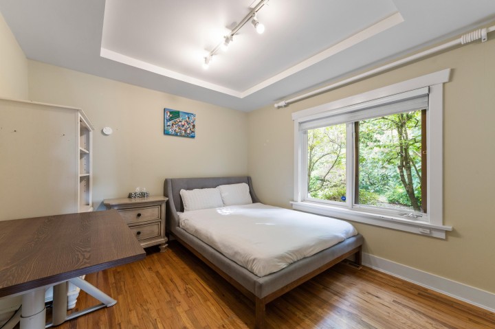 Photo 25 at 1340 Palmerston Avenue, Ambleside, West Vancouver