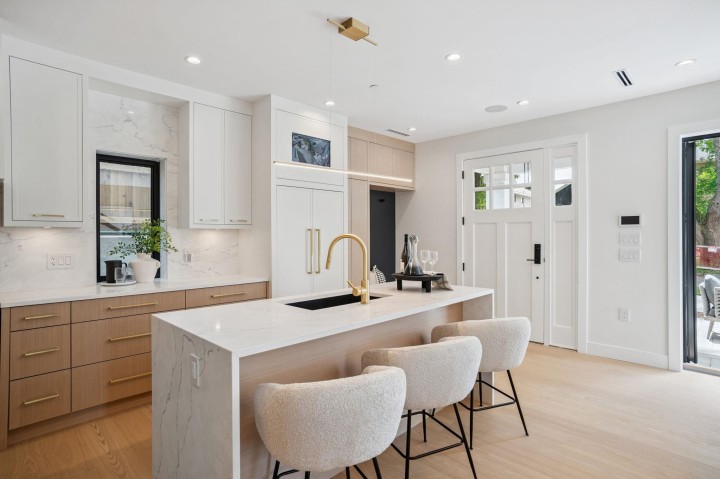 Photo 13 at 2307 E 3rd Avenue, Grandview Woodland, Vancouver East