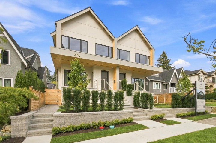 Photo 1 at 3549 W 38th Avenue, Dunbar, Vancouver West