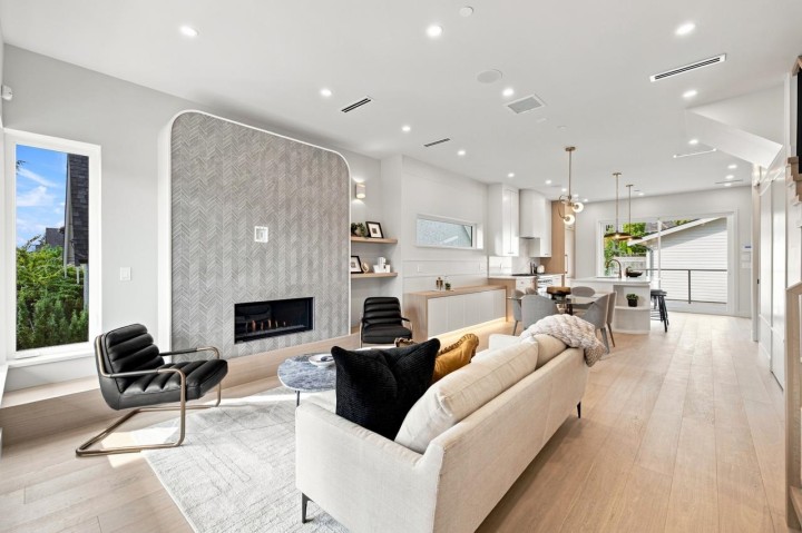 Photo 4 at 3549 W 38th Avenue, Dunbar, Vancouver West