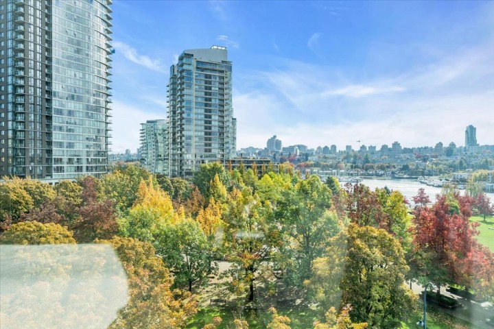 Photo 28 at 705 - 583 Beach Crescent, Yaletown, Vancouver West