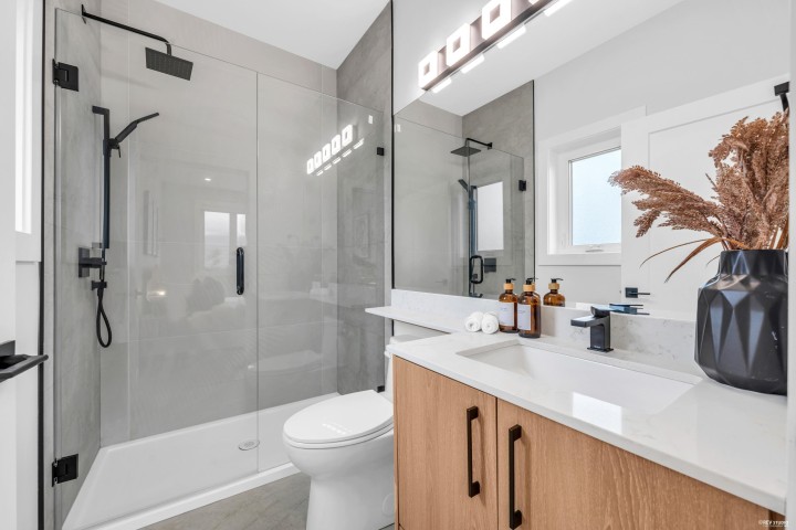 Photo 18 at 2743 Mcgill Street, Hastings Sunrise, Vancouver East