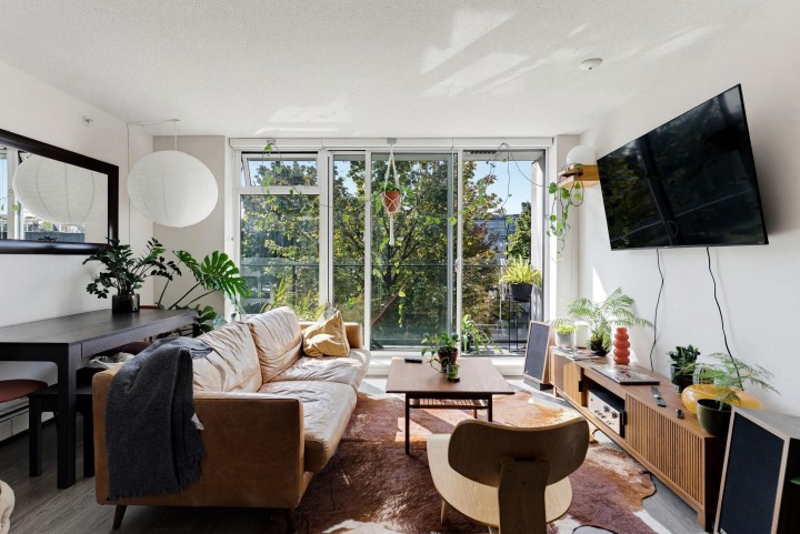 Photo 6 at 214 - 1783 Manitoba Street, False Creek, Vancouver West