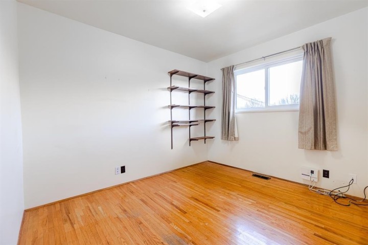 Photo 13 at 5482 Rhodes Street, Collingwood VE, Vancouver East