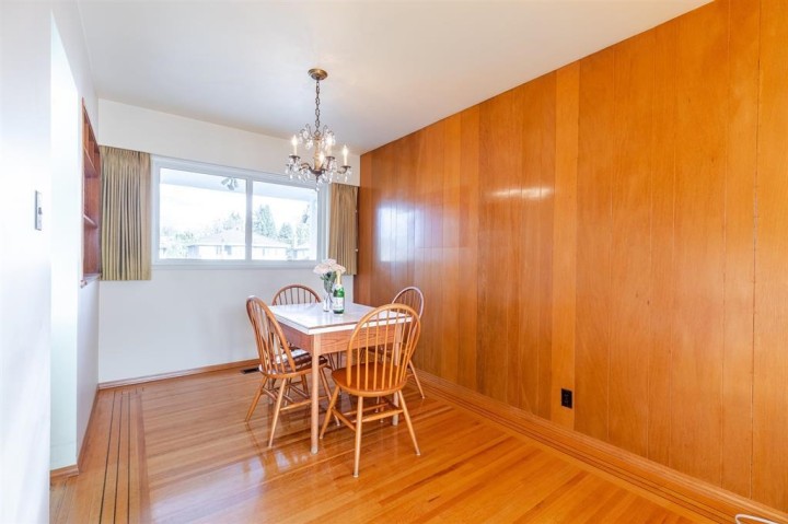 Photo 10 at 5482 Rhodes Street, Collingwood VE, Vancouver East