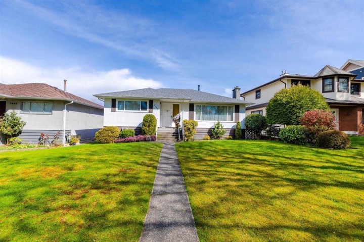 Photo 33 at 5482 Rhodes Street, Collingwood VE, Vancouver East