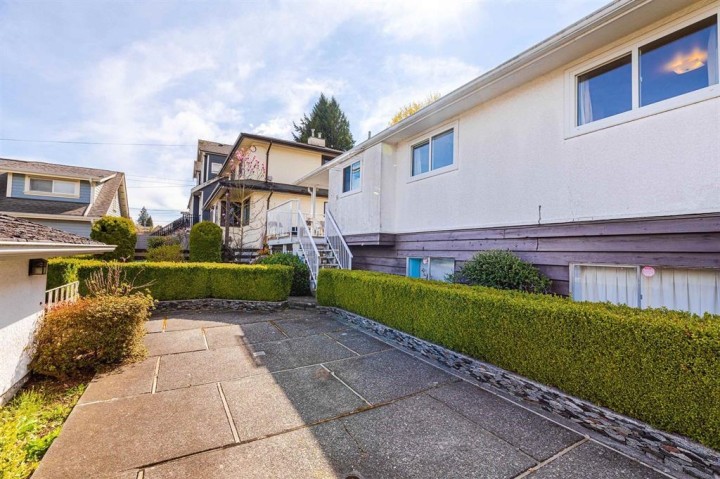 Photo 18 at 5482 Rhodes Street, Collingwood VE, Vancouver East