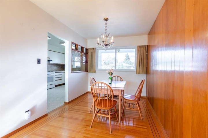 Photo 11 at 5482 Rhodes Street, Collingwood VE, Vancouver East
