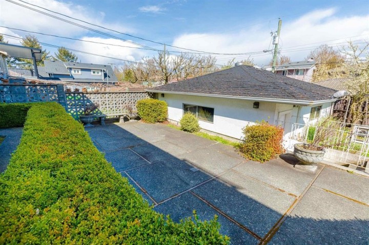 Photo 19 at 5482 Rhodes Street, Collingwood VE, Vancouver East