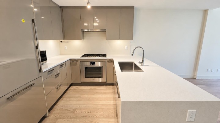 Photo 6 at 303 - 4408 Cambie Street, Cambie, Vancouver West