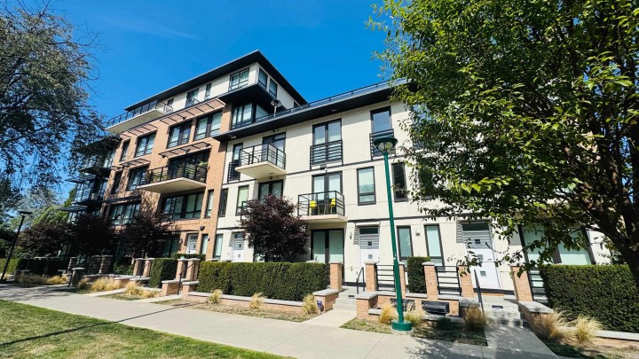 Photo 3 at 303 - 4408 Cambie Street, Cambie, Vancouver West