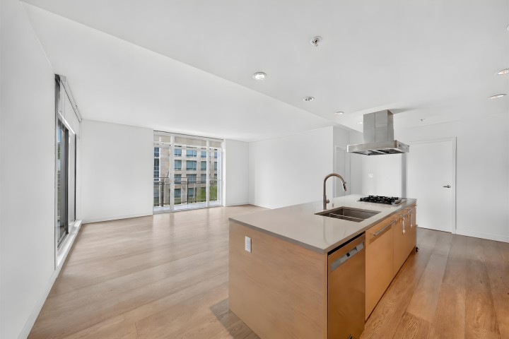 Photo 10 at 502 - 5782 Berton Avenue, University VW, Vancouver West