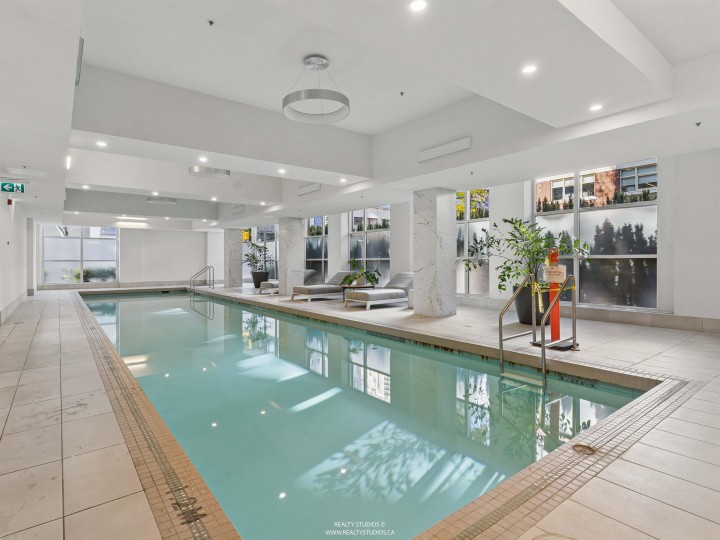 Photo 30 at 705 - 388 Drake Street, Yaletown, Vancouver West