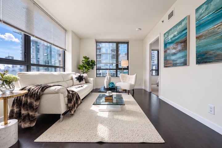 Photo 4 at 1703 - 788 Richards Street, Downtown VW, Vancouver West