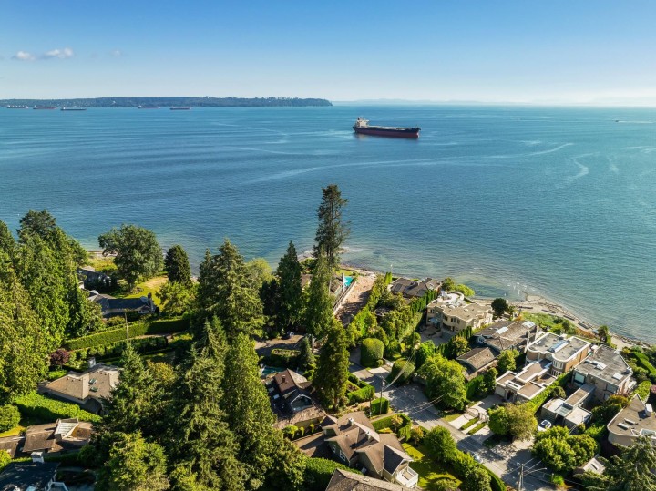 Photo 13 at 4358 Ross Crescent, Cypress, West Vancouver