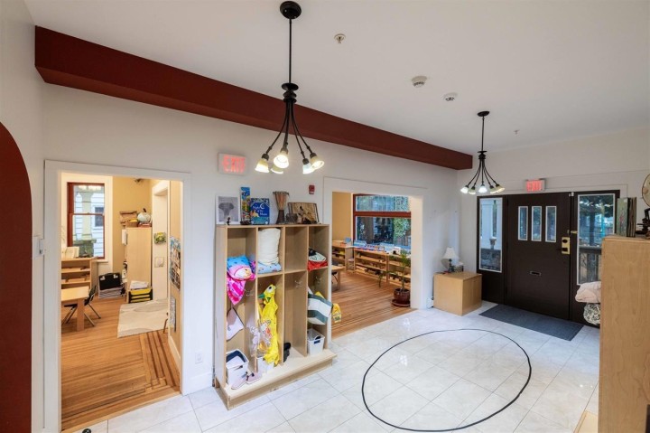 Photo 4 at 4355 Granville Street, Shaughnessy, Vancouver West