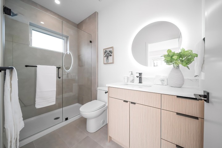 Photo 23 at 1 - 5595 Fleming Street, Knight, Vancouver East