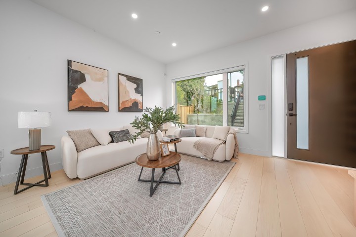 Photo 13 at 1 - 5595 Fleming Street, Knight, Vancouver East