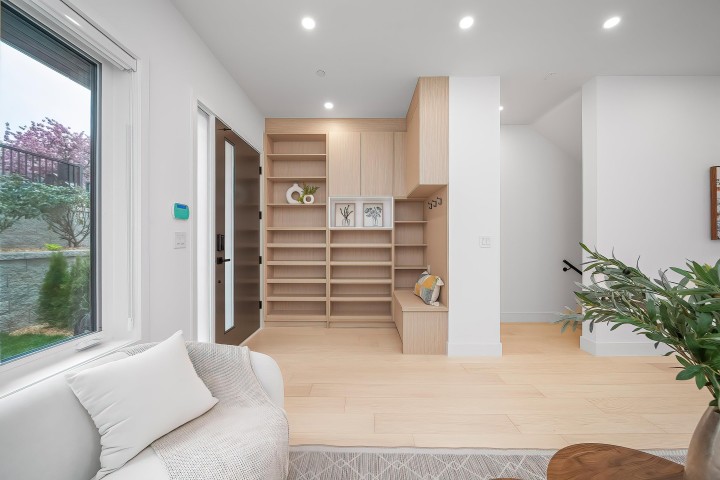 Photo 12 at 1 - 5595 Fleming Street, Knight, Vancouver East