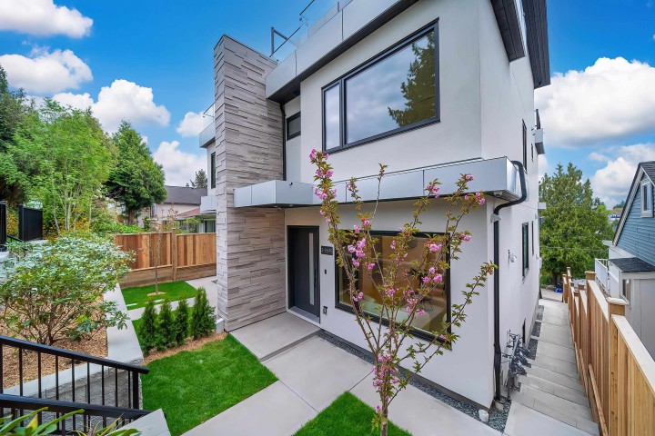 Photo 3 at 1 - 5595 Fleming Street, Knight, Vancouver East