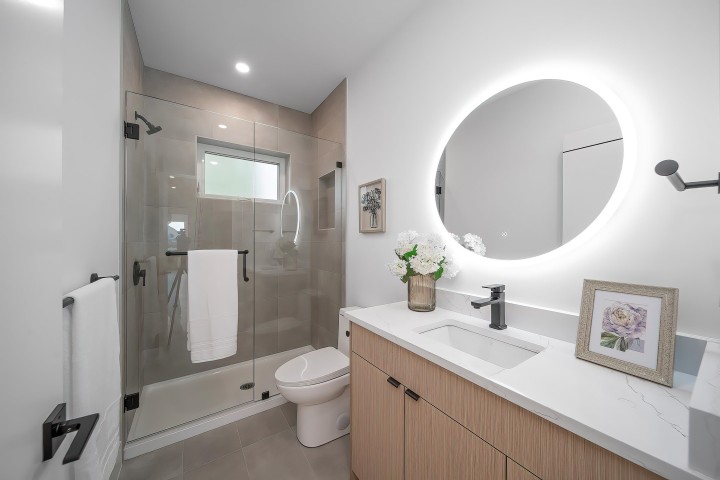 Photo 24 at 1 - 5595 Fleming Street, Knight, Vancouver East