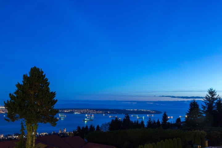 Photo 33 at 1175 Eyremount Drive, British Properties, West Vancouver