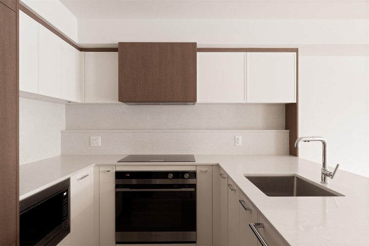 Photo 10 at 101 - 378 W 45th Avenue, Oakridge VW, Vancouver West