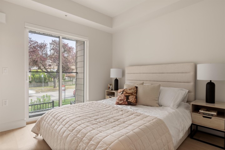 Photo 5 at 207 - 378 W 45th Avenue, Oakridge VW, Vancouver West