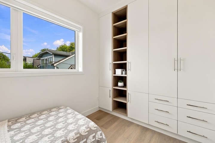 Photo 24 at 2 - 2509 Kitchener Street, Renfrew VE, Vancouver East