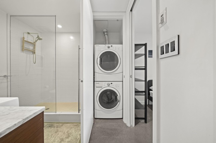 Photo 11 at 413 - 256 E 2nd Avenue, Mount Pleasant VE, Vancouver East