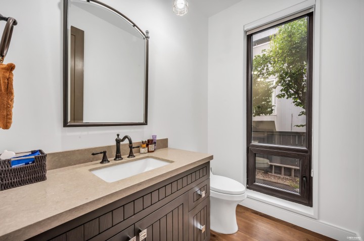Photo 9 at 1112 W 38th Avenue, Shaughnessy, Vancouver West
