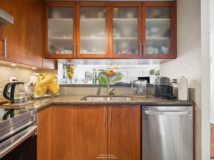 Photo 4 at 215 - 456 Moberly Road, False Creek, Vancouver West