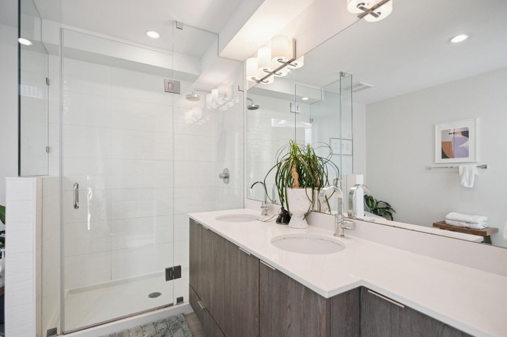Photo 22 at 13 - 531 E 16th Avenue, Mount Pleasant VE, Vancouver East