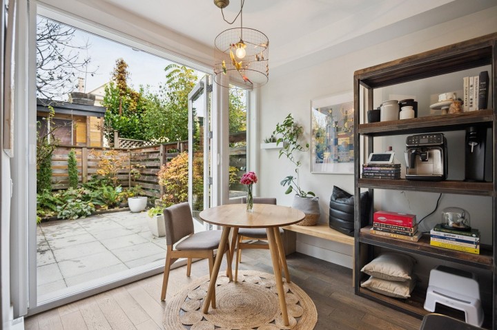 Photo 10 at 13 - 531 E 16th Avenue, Mount Pleasant VE, Vancouver East