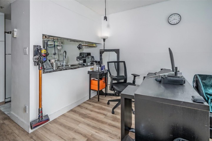 Photo 12 at 905 - 1188 Howe Street, Downtown VW, Vancouver West
