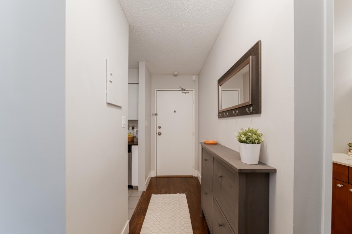 Photo 18 at 303 - 2450 Cornwall Avenue, Kitsilano, Vancouver West