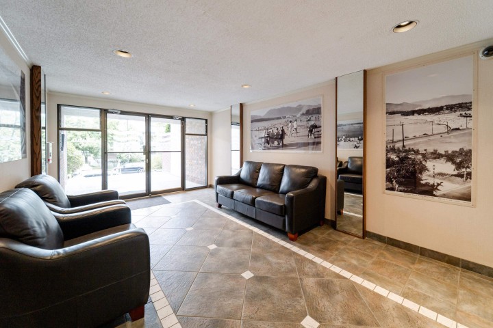Photo 35 at 303 - 2450 Cornwall Avenue, Kitsilano, Vancouver West