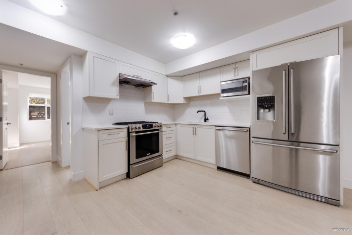 Photo 23 at 5835 Wales Street, Killarney VE, Vancouver East