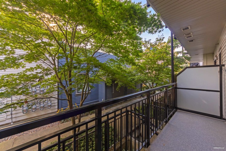 Photo 16 at 5835 Wales Street, Killarney VE, Vancouver East