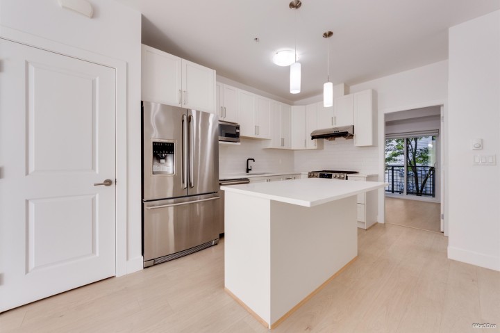 Photo 5 at 5835 Wales Street, Killarney VE, Vancouver East