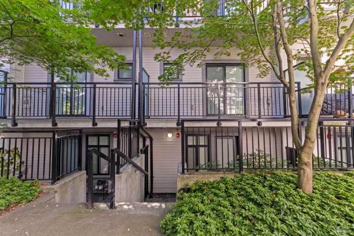 Photo 33 at 5835 Wales Street, Killarney VE, Vancouver East