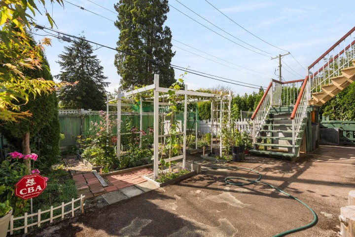 Photo 30 at 1594 W 68th Avenue, S.W. Marine, Vancouver West