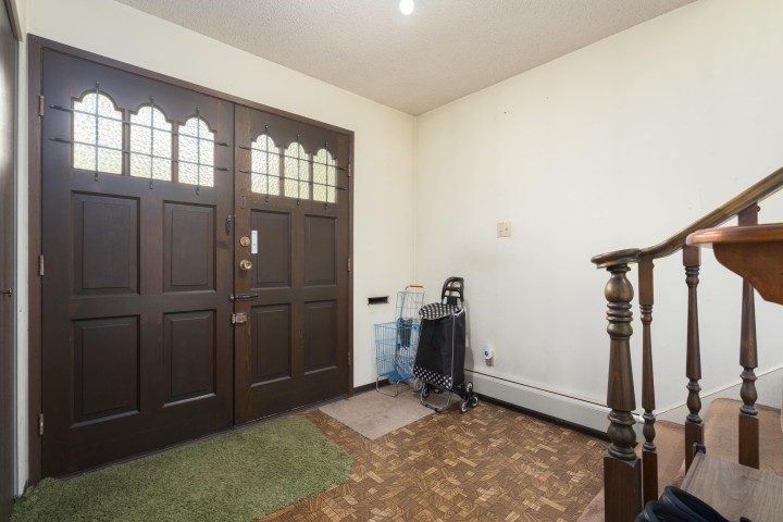 Photo 10 at 1594 W 68th Avenue, S.W. Marine, Vancouver West