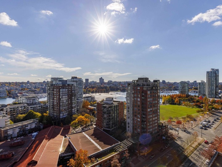 Photo 6 at 1703 - 212 Davie Street, Yaletown, Vancouver West