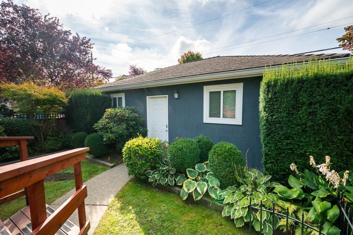Photo 38 at 2308 W 14th Avenue, Kitsilano, Vancouver West