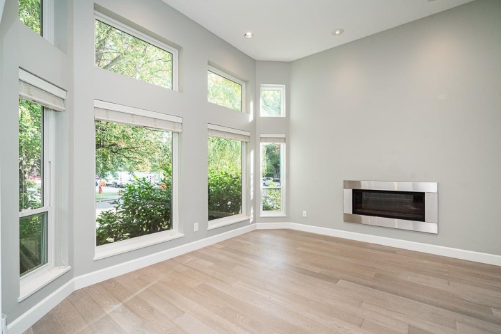 Photo 4 at 2308 W 14th Avenue, Kitsilano, Vancouver West